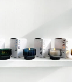 VOLTA Medium Geurkaars - FOREST MIST -Huisdecoratie 231818e2a5c048dcb4de300c5900834d