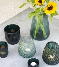 DIM Vaas Smooth Medium Groen 9 DIM Vaas Smooth Medium Groen -Huisdecoratie 2764ee92c55f42df9f81b47f3adb1f1e 1