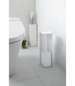 Yamazaki Toiletpaper Holder Closed - Tower - White 9 Yamazaki Toiletpaper Holder Closed - Tower - White -Huisdecoratie 2b6fd0716d0b4f248e685feb3503828a