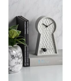 Karlsson Tafelklok Pendulum - Wit - 25x14x25cm 8 Karlsson Tafelklok Pendulum - Wit - 25x14x25cm -Huisdecoratie 41acc119bba74de8ab1ebf9f40c93e6a