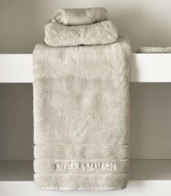 Handdoeken 70x140 - RM Hotel Towel - Bruin - 1 Stuks -Huisdecoratie 45d696384f0c4f19a8f6fc2790df507b