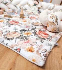 Omkeerbaar Speelkleed Neo Vintage -Huisdecoratie 6e2538fb213341ba8ae4d3f27505a419