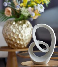 PRESENT TIME Ornament Abstract Art Endless - Wit - 25,3x8x36,5cm -Huisdecoratie 6f14c4c6f51249b798feb9f35d8a2d53