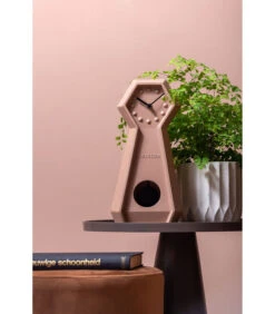 Karlsson Tafelklok Genuine - Midden Bruin - 34x9,4x16cm -Huisdecoratie 93815ab7dd9846bc902329cc9f4b50b3