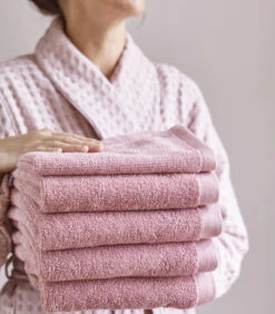 Handdoek 55x100 Cm OSLO (set/3) -Huisdecoratie fe9fffdca7d74ef2a8f249418ebc2b32